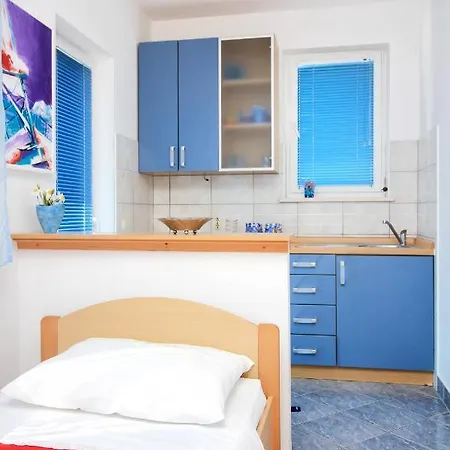 Apartments With Parking Space Orebic, Peljesac - 4588
