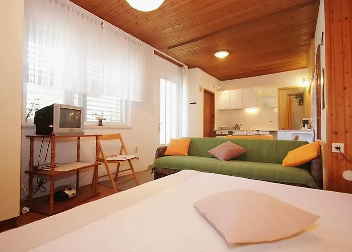With Parking Space Orebic, Peljesac - 4588 Apartamento Orebić